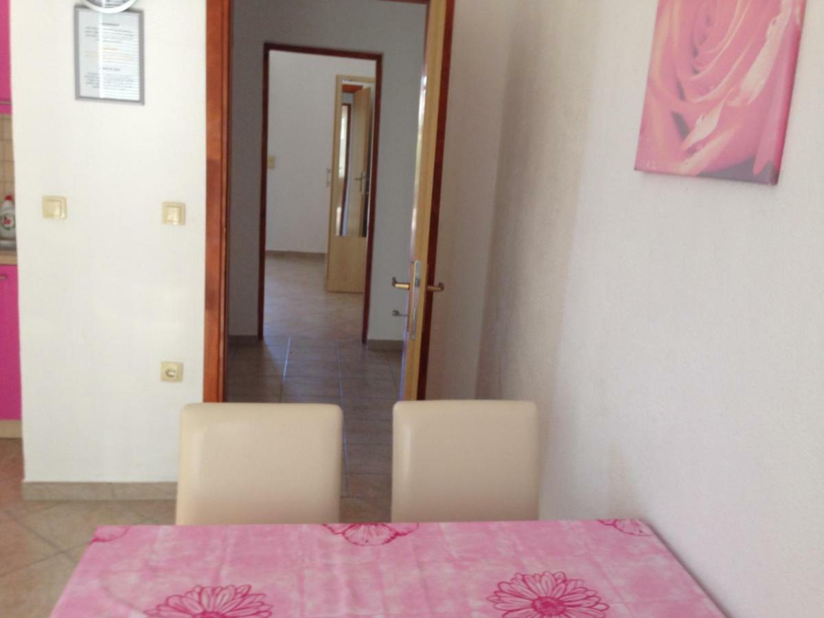 Miro Apartmani Razanac Exterior photo