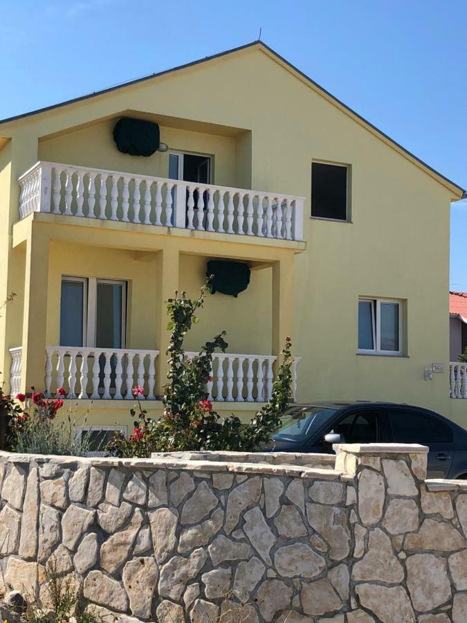 Miro Apartmani Razanac Exterior photo